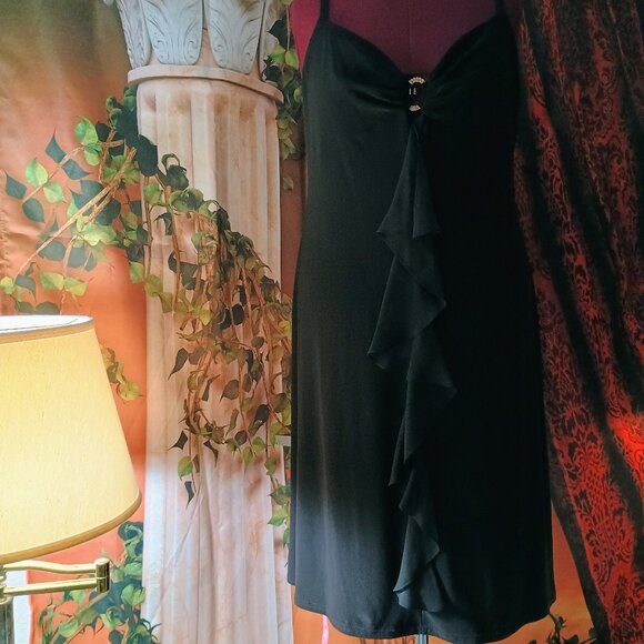 EUC: ONYX Nite 18W Black Ruffled Sleeveless Formal Dress - Picture 1 of 5